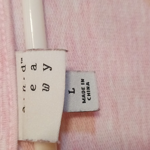 #11 AND EAWY WOMEN SZ L BLOUSE /TEE LONG-SLEEVE - Picture 4 of 5